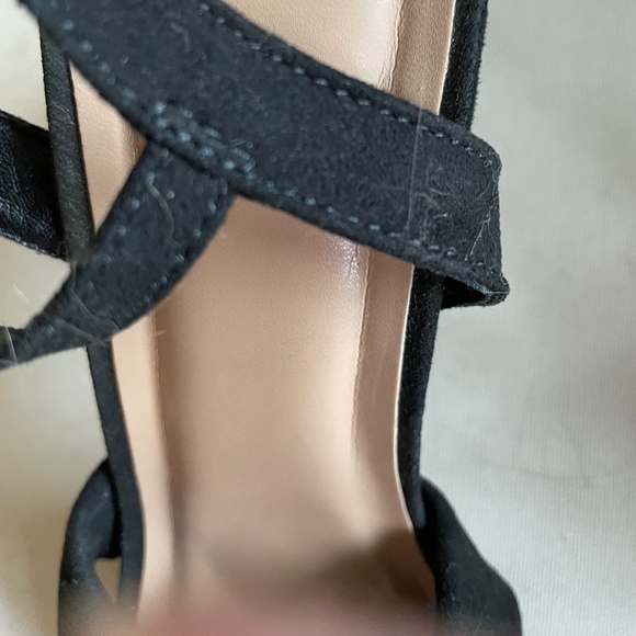 Black Suede Peep Toe Ankle Strap Platform Pumps - Size 9.5 - Picture 12 of 14